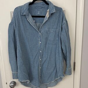 Aerie Light Blue Textured Button-Down Shirt